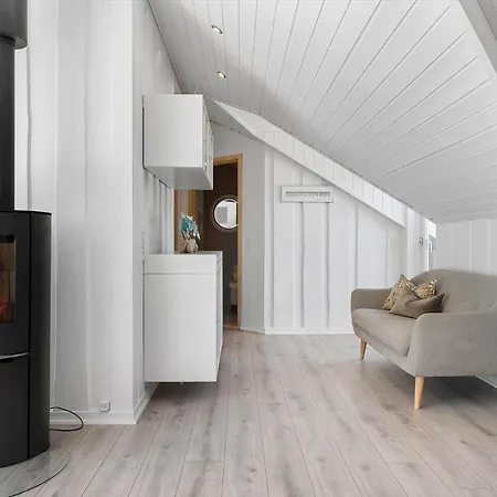 Tv1661-jerup-blabaervej-5 * Jerup